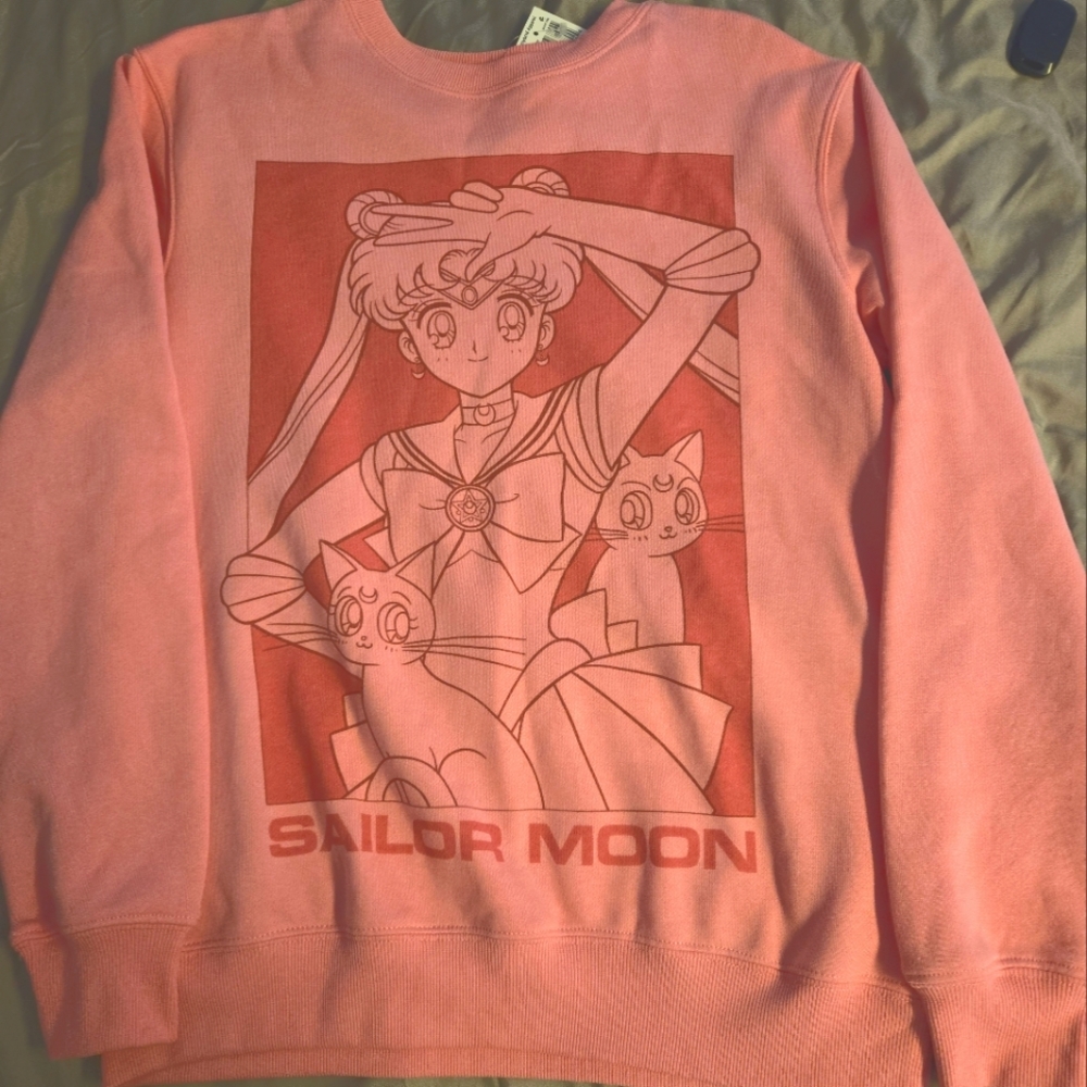 Sailor Moon Pullover Crew Neck Pink